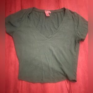 green cropped bozzolo t shirt size s
